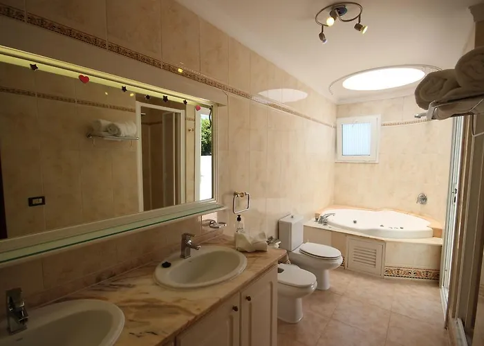 Prázdninový dům Sunrises *